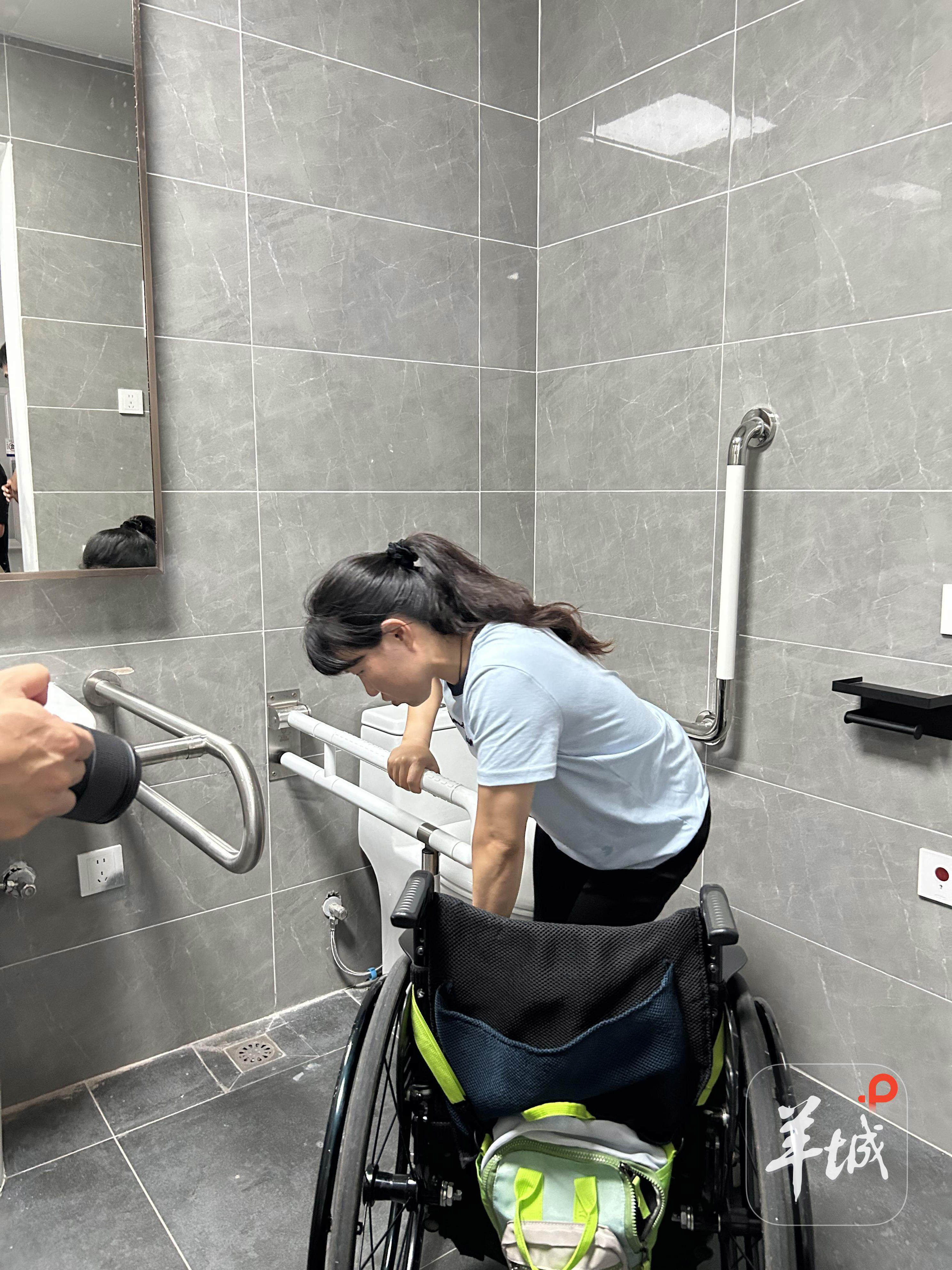 场馆内无障, 育馆改造内